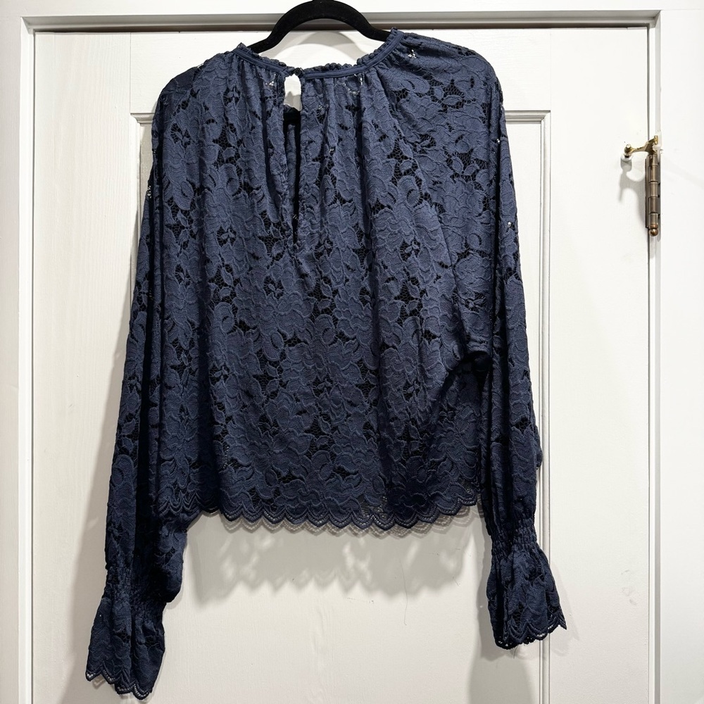 Free People Olivia Floral Lace Top Navy Blue Medium Boho Sheer Peasant Cottage - Picture 6 of 13
